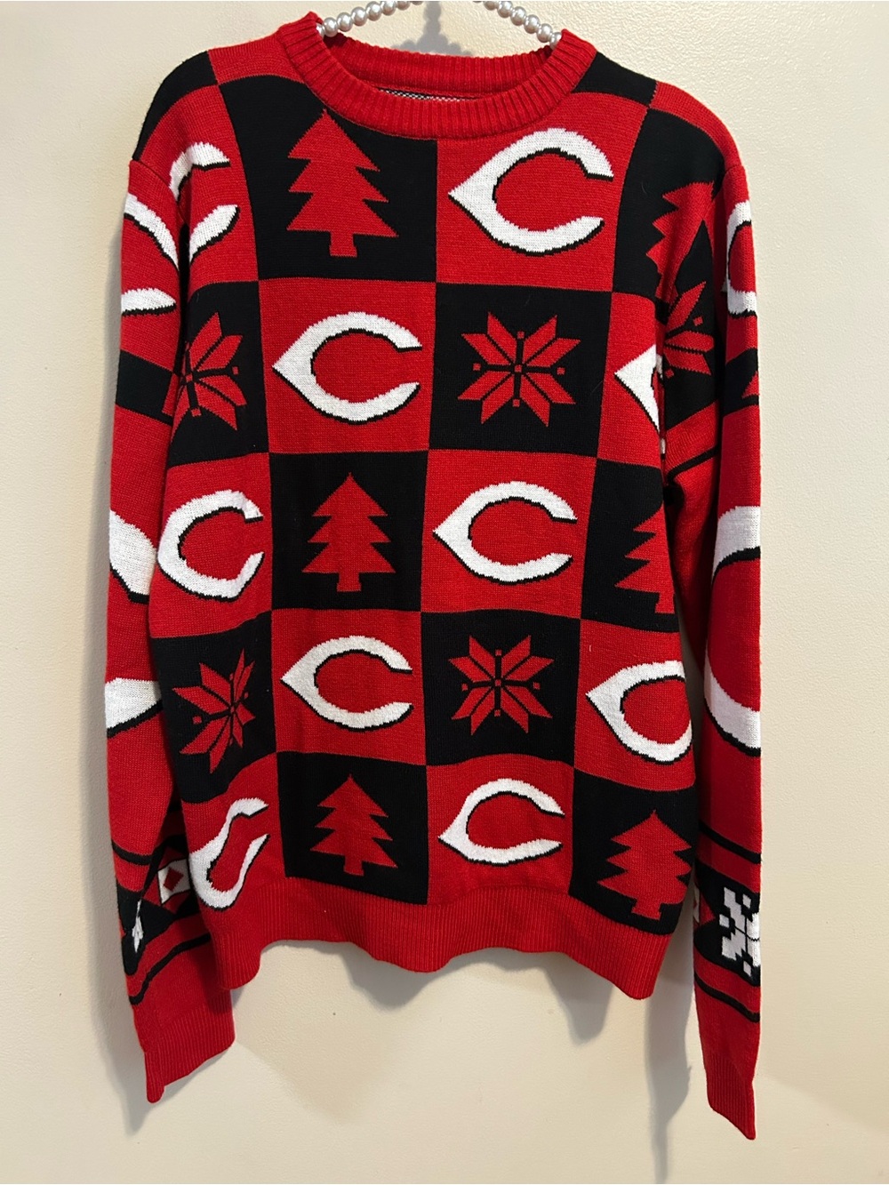 Cincinnati Reds Christmas Sweater Men M Medium Ugly Holiday Knit Red Black FOCO